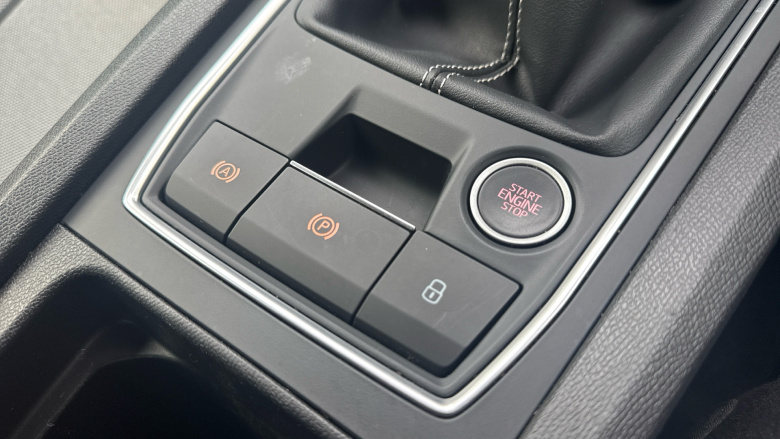 SEAT Leon 1.5 TSI EVO SE Dynamic 5dr Petrol Hatchback